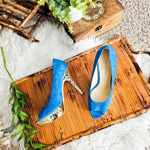 Enzo Angiolino Aqua Blue Suede Leather Sexy Peep Toe Pumps. - Picture 13 of 15